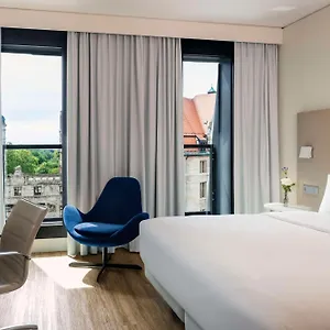 4* Hotell Nh Zentrum